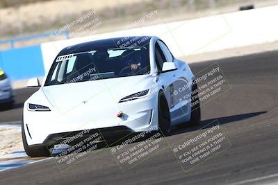 media/Nov-08-2025-Speed Ventures (Sat) [[1c7a6332f5]]/TC A/Session 3 (Turn 3)/